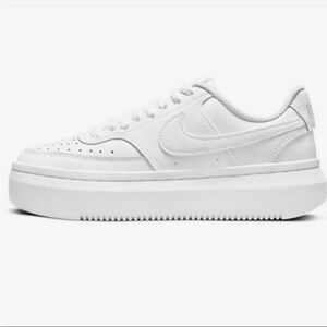 Nike Women's Court Vision ALT